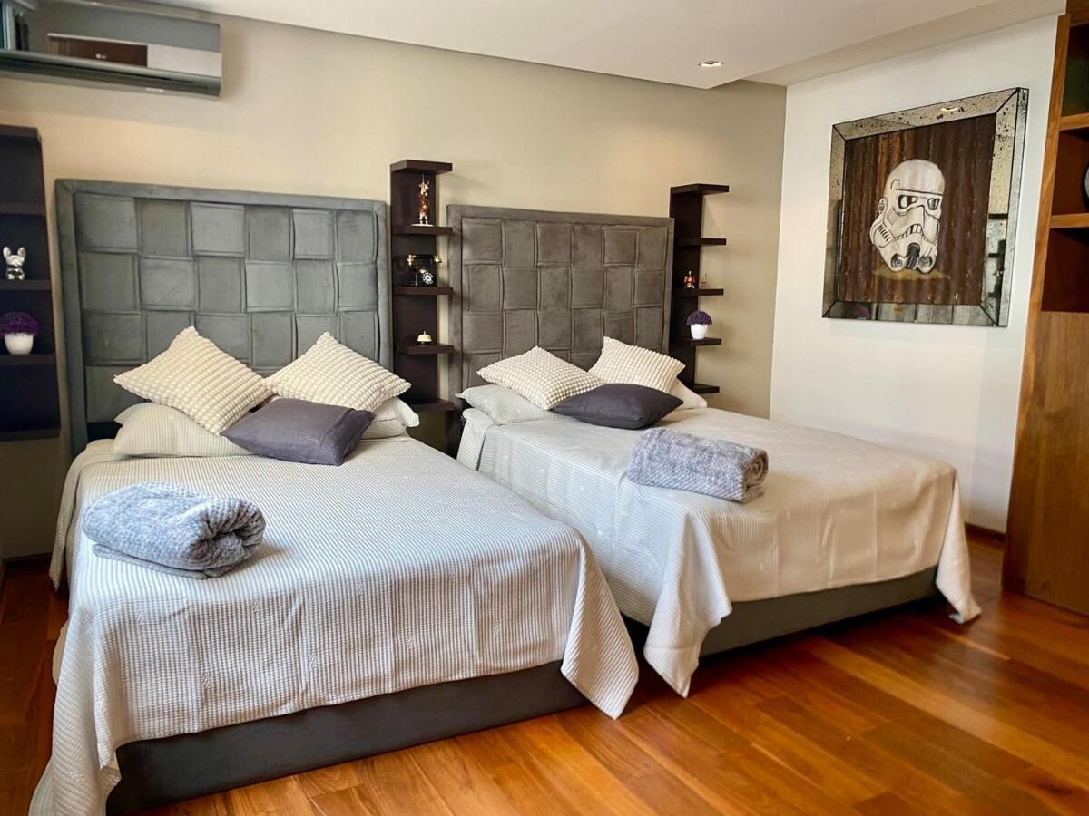 Luxury House With Terraces And Jacuzzi Vakantiehuis *